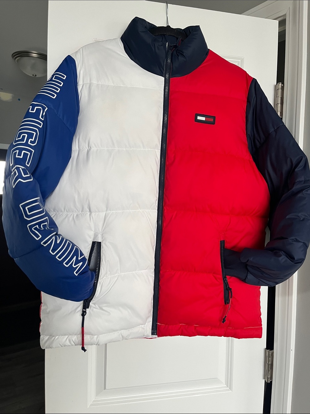 Tommy Hilfiger Denim Men’s Colorblock Puffer Jacket Red White Blue